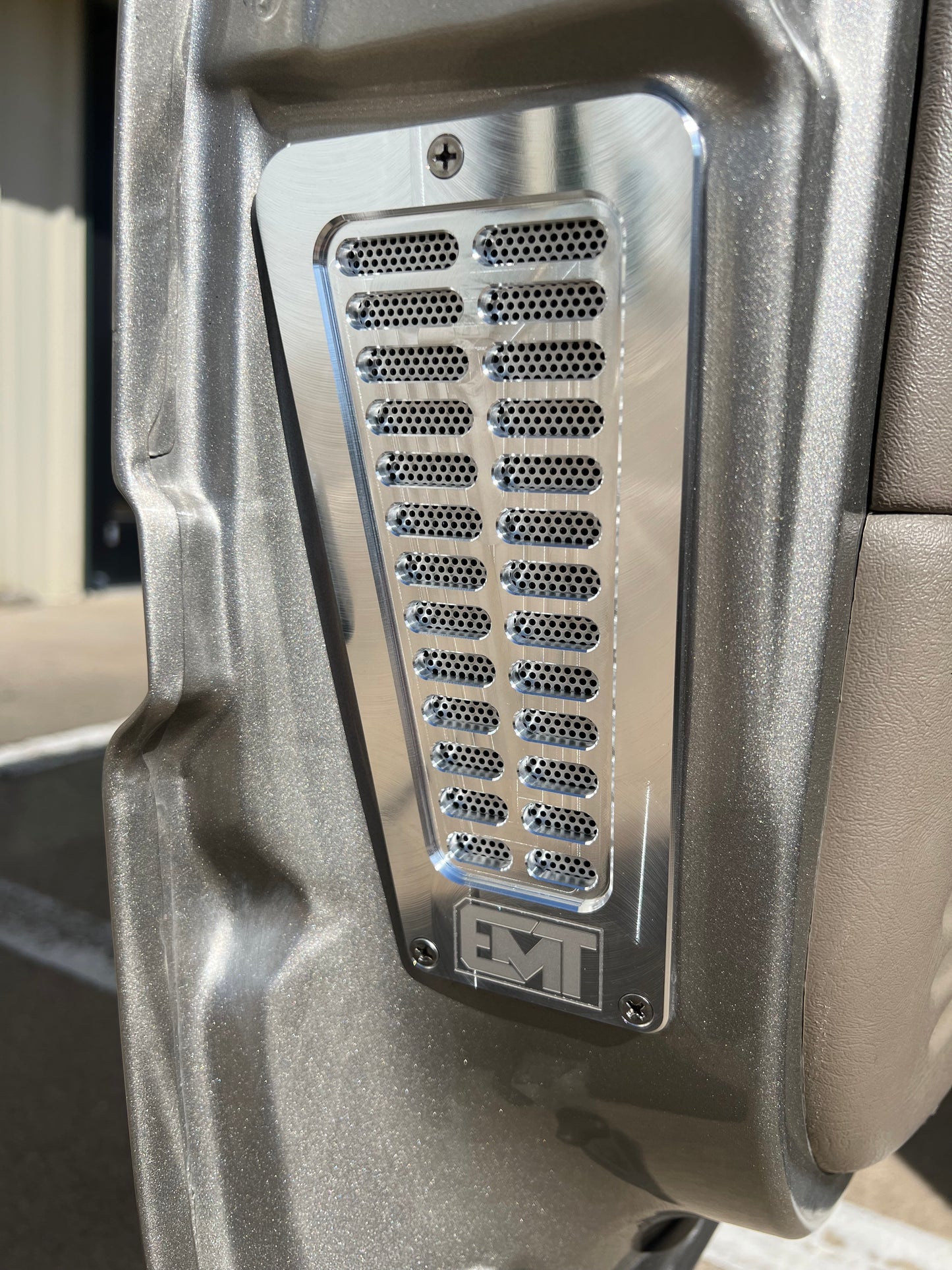 1988 - 1998 Chevy / GMC OBS Door Jamb Vents