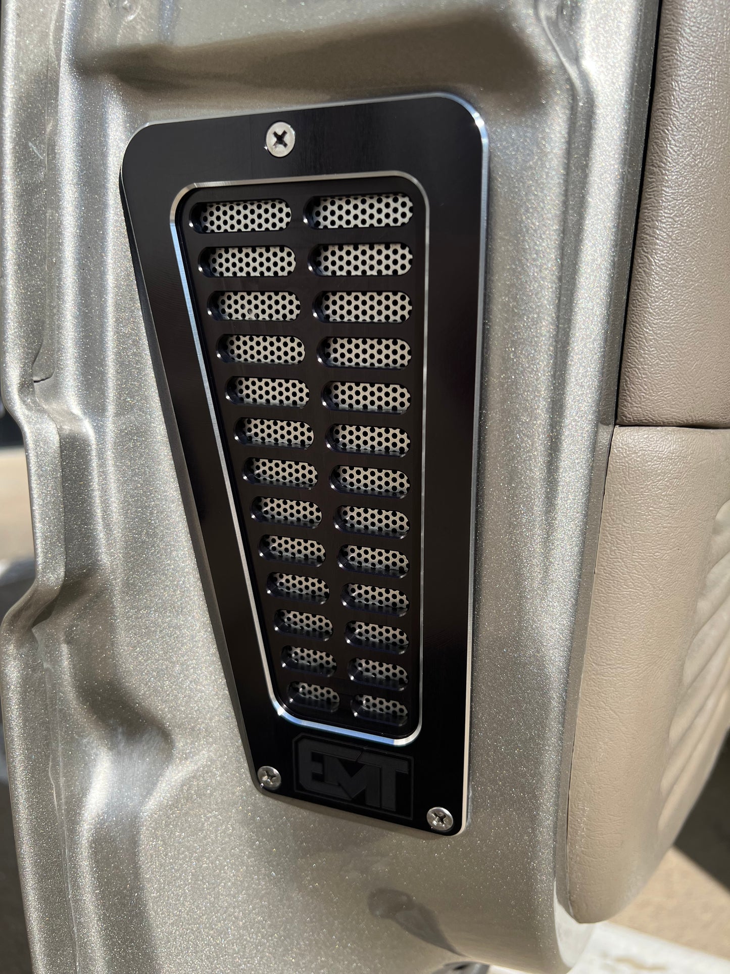 1988 - 1998 Chevy / GMC OBS Door Jamb Vents